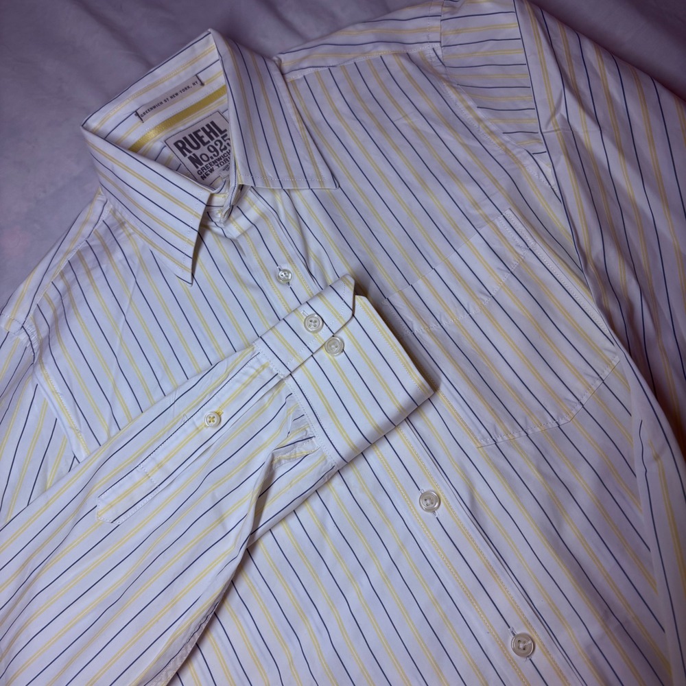 Ruehl No.925 Mens Striped Button Down Shirt White Yellow Navy Blue Cotton Size M
